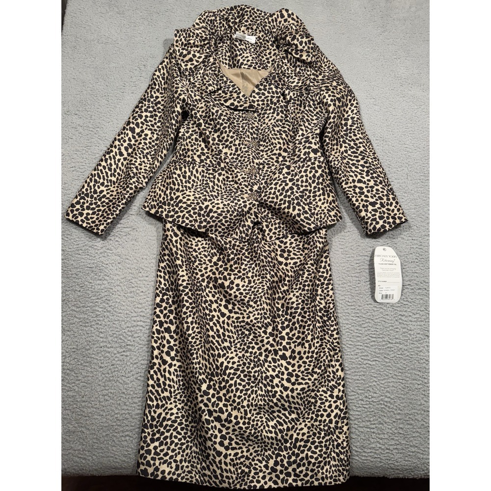 NWT Especially Yours‎ Signature Animal Print Skirt Suit Button Posh Size 8